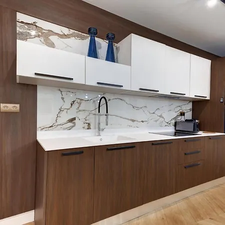 Apartment Bluestay 165 - Spacieux A