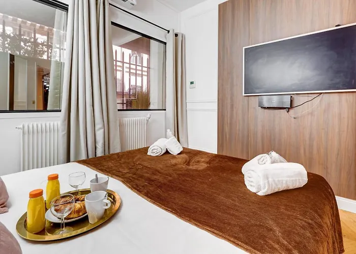 Daire Bluestay 165 - Spacieux A